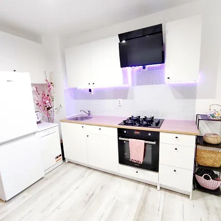 Apartment Lord House *