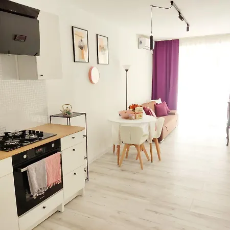 Apartment Lord House *
